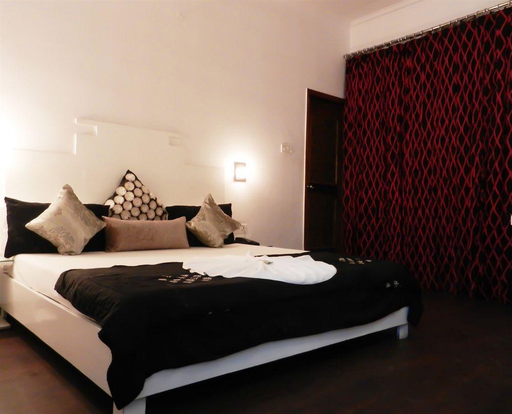 Fabhotel Prime Sarin Heritage Hotel 3*