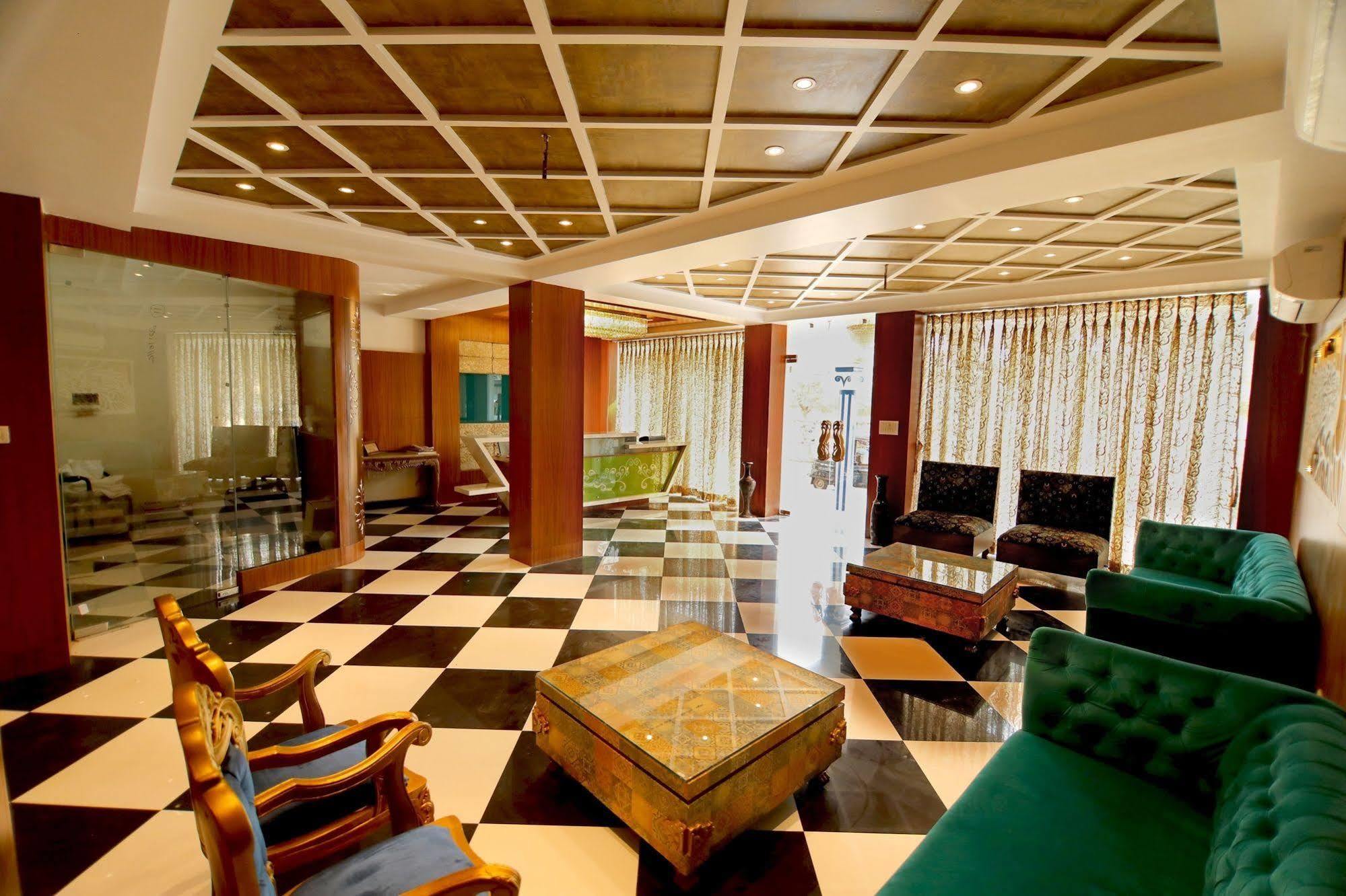 Hotel Fabhotel Prime Sarin Heritage Varanasi
